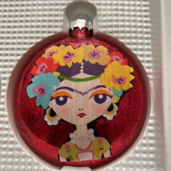 Frida Kahlo Ornaments Set of 4 - Picture 4 of 7